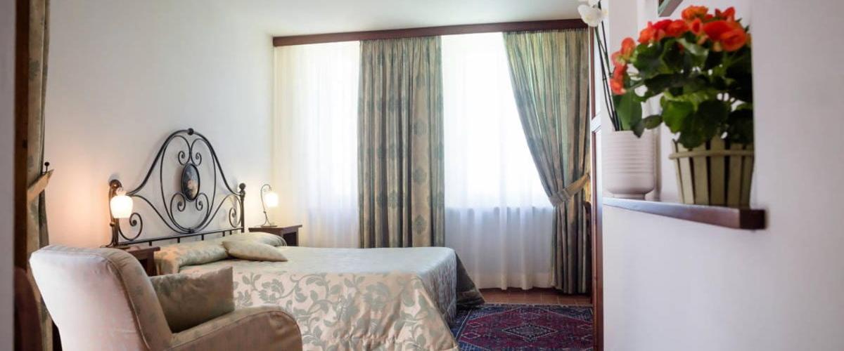 Palazzo La Fenice มัสซามาริตติมา ภายนอก รูปภาพ
